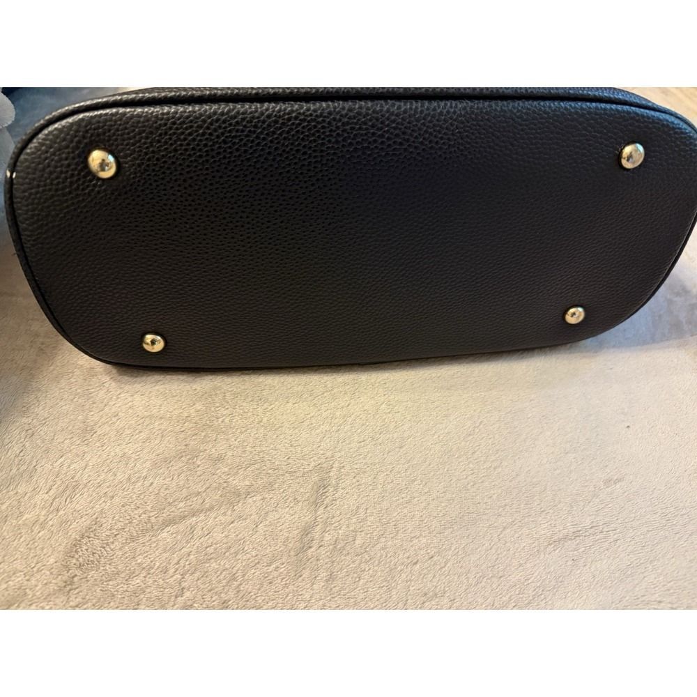 Joan Vass Women's Handbag - Picture 7 of 7